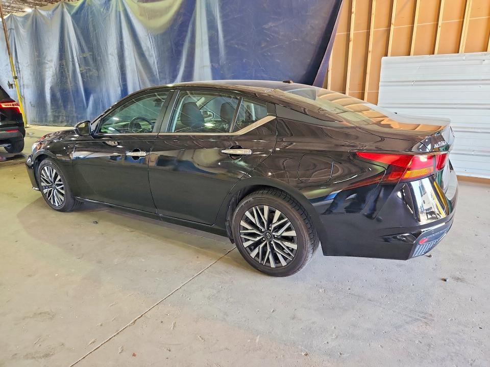 59717426 :رقم المزاد ، 1N4BL4DV1SN367563 vin ، 2025 Nissan Altima مزاد بيع