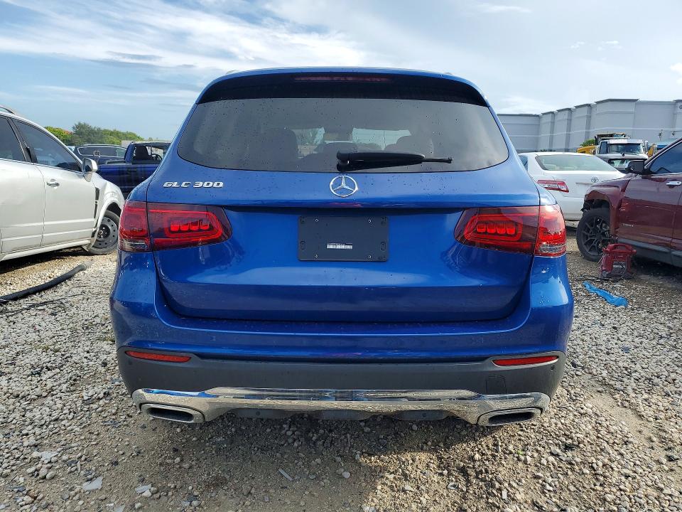 2022 Mercedes-benz Glc მანქანა იყიდება აუქციონზე, vin: W1N0G8DBXNG056542, აუქციონის ნომერი: 61920146