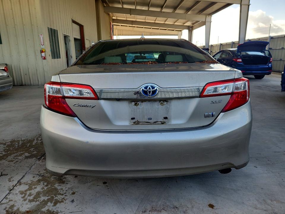 60051266 :رقم المزاد ، 4T1BD1FK8DU077057 vin ، 2013 Toyota Camry Hybrid مزاد بيع