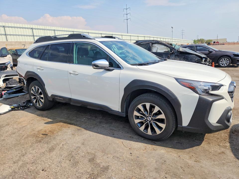 59162486 :رقم المزاد ، 4S4BTAPC4R3284407 vin ، 2024 Subaru Outback مزاد بيع