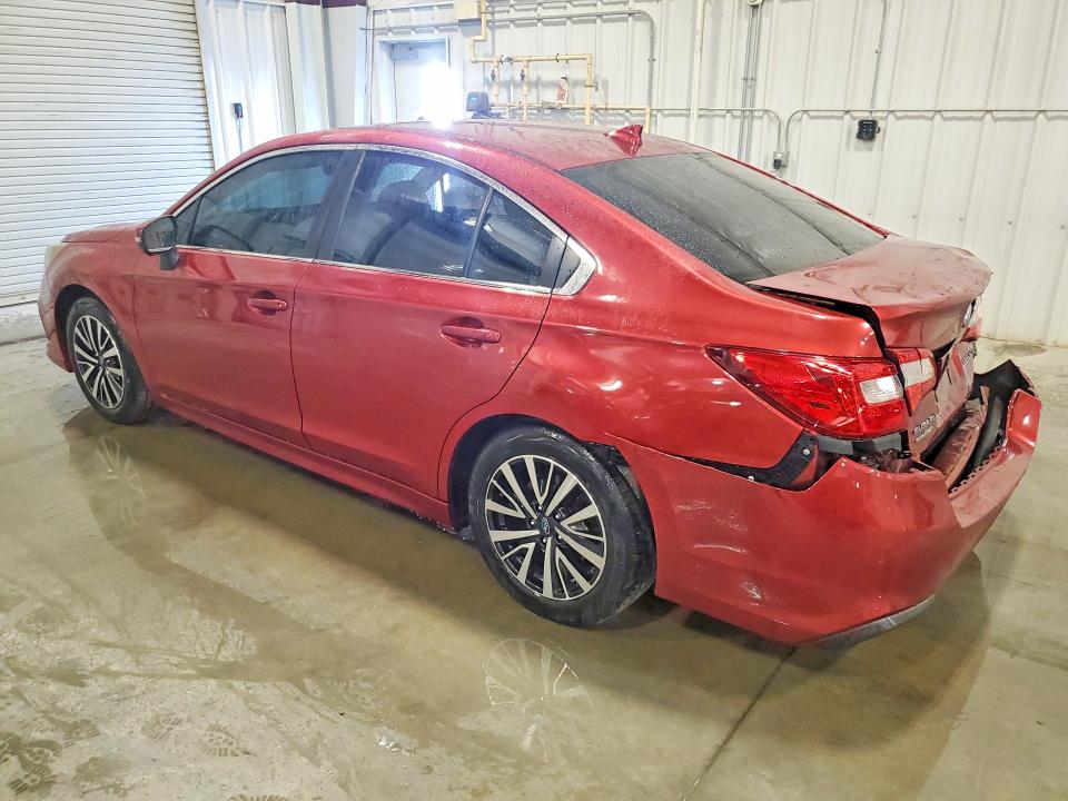 62317956 :رقم المزاد ، 4S3BNAF62K3040447 vin ، 2019 Subaru Legacy مزاد بيع