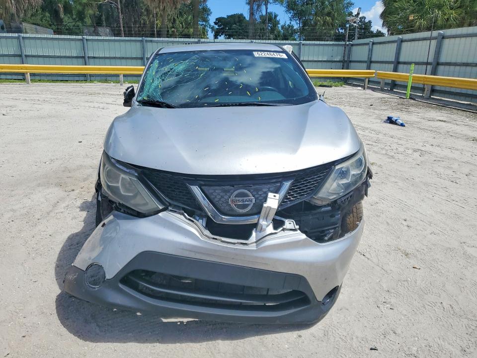62248476 :رقم المزاد ، JN1BJ1CR7JW261844 vin ، 2018 Nissan Rogue Sport مزاد بيع