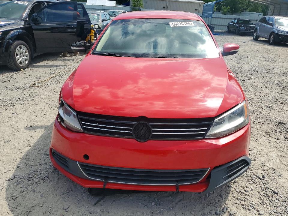 60320156 :رقم المزاد ، 3VWDX7AJ0DM289071 vin ، 2013 Volkswagen Jetta مزاد بيع