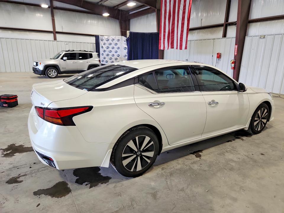60962286 :رقم المزاد ، 1N4BL4DV3KC133324 vin ، 2019 Nissan Altima مزاد بيع