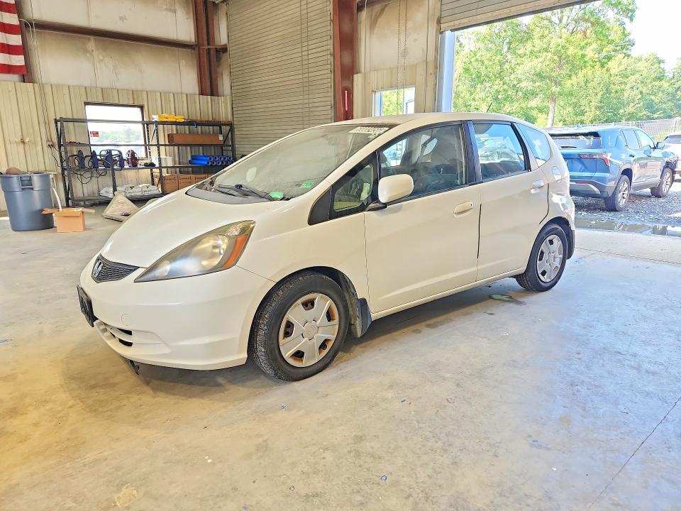 Продажа на аукционе авто 2013 Honda Fit, vin: JHMGE8H39DC037029, номер лота: 60802456
