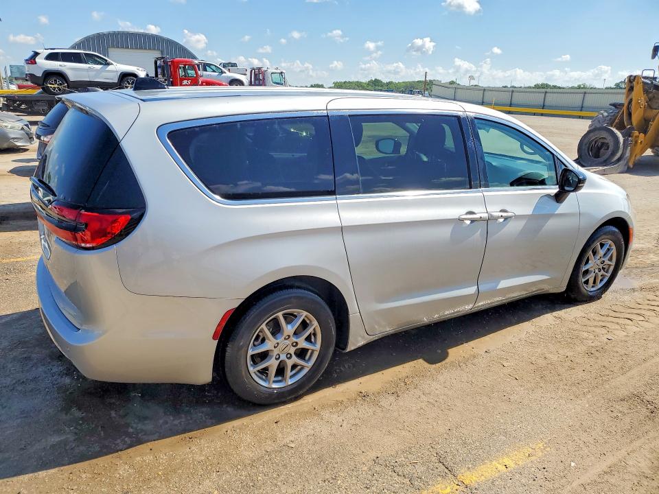 Продажа на аукционе авто 2024 Chrysler Pacifica, vin: 2C4RC1BG2RR129570, номер лота: 61989506
