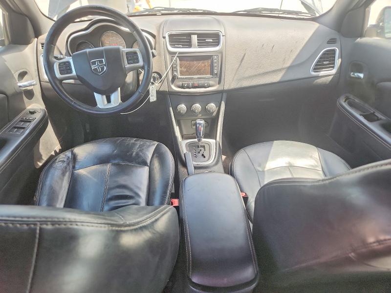 60991046 :رقم المزاد ، 1B3BD2FG1BN506280 vin ، 2011 Dodge Avenger مزاد بيع