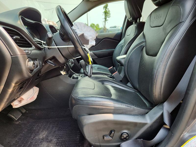 60751006 :رقم المزاد ، 1C4PJMDX2KD124745 vin ، 2019 Jeep Cherokee مزاد بيع