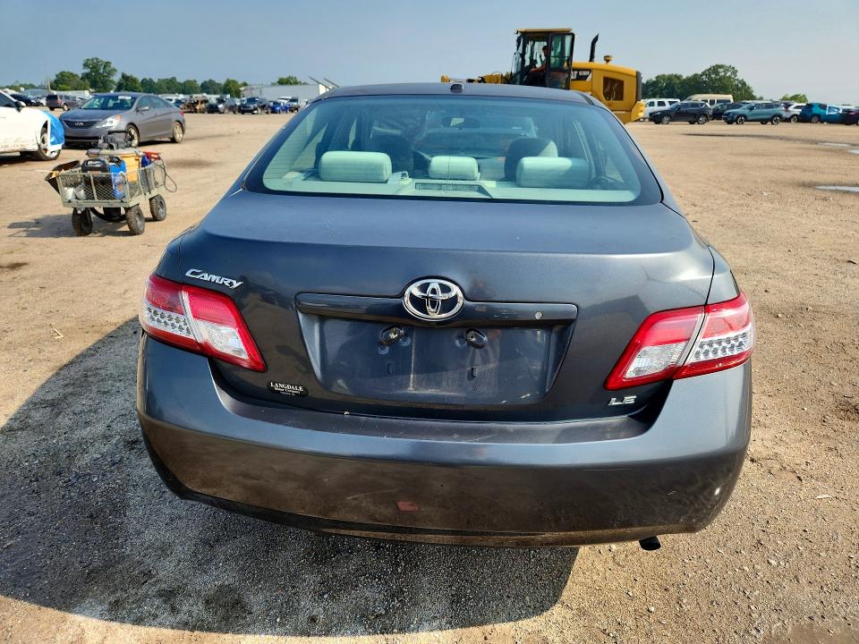 2011 Toyota Camry მანქანა იყიდება აუქციონზე, vin: 4T1BF3EK6BU724852, აუქციონის ნომერი: 63339536