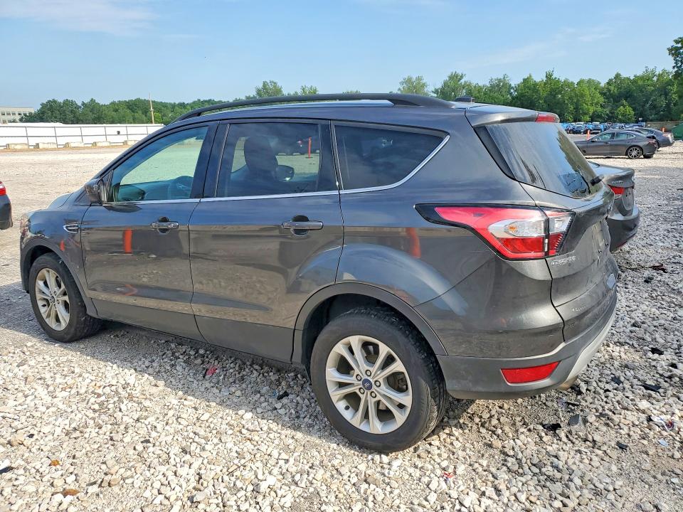 Продажа на аукционе авто 2018 Ford Escape, vin: 1FMCU0GD0JUB12250, номер лота: 61006036