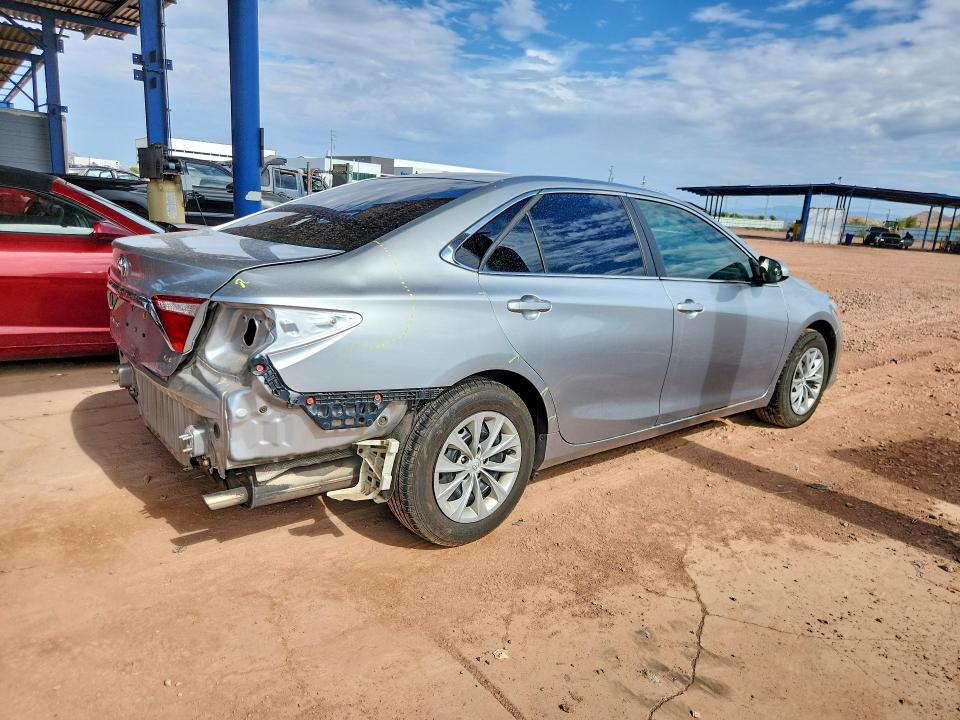 2015 Toyota Camry მანქანა იყიდება აუქციონზე, vin: 4T1BF1FK6FU036813, აუქციონის ნომერი: 60985826