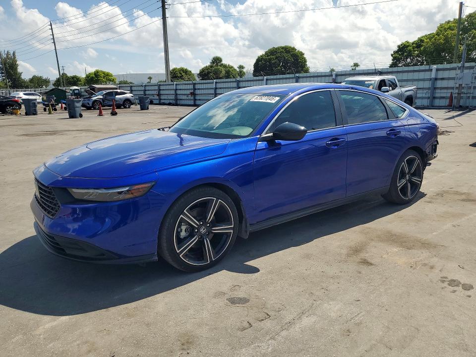 Продажа на аукционе авто 2024 Honda Accord, vin: 1HGCY2F5XRA095860, номер лота: 62827046