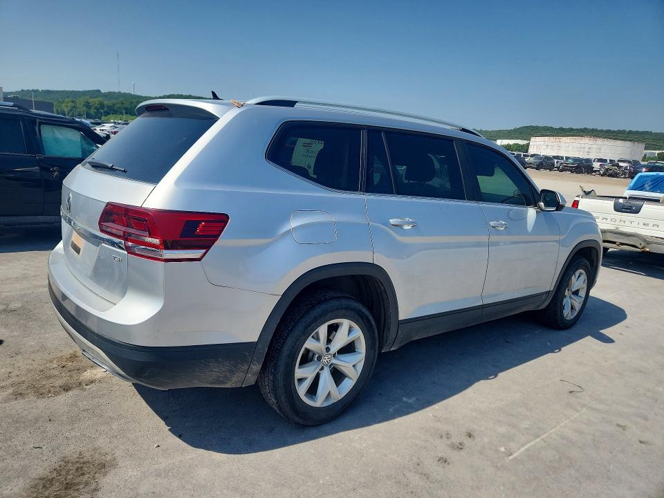 59920756 :رقم المزاد ، 1V2AP2CA6JC592728 vin ، 2018 Volkswagen Atlas مزاد بيع