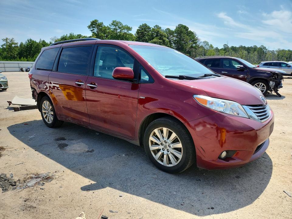 58890206 :رقم المزاد ، 5TDDZ3DC7HS179238 vin ، 2017 Toyota Sienna مزاد بيع