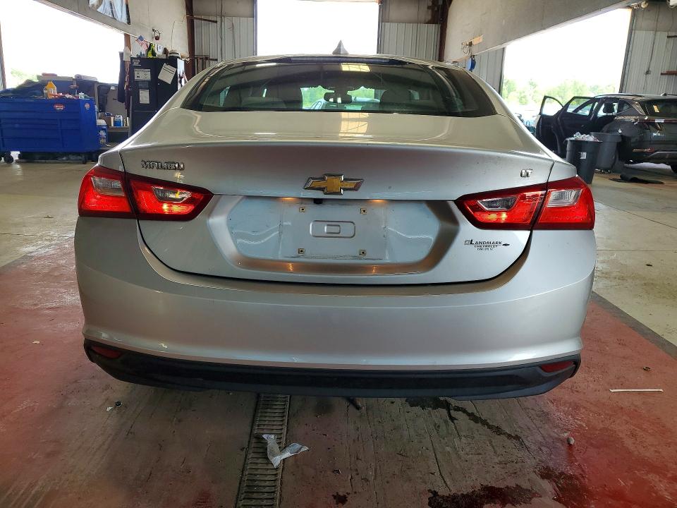 Продажа на аукционе авто 2018 Chevrolet Malibu, vin: 1G1ZD5ST9JF110794, номер лота: 60806226