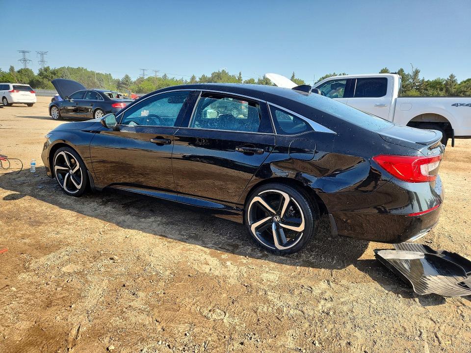 Продаж на аукціоні авто 2018 Honda Accord, vin: 1HGCV1F3XJA032277, номер лоту: 62223996