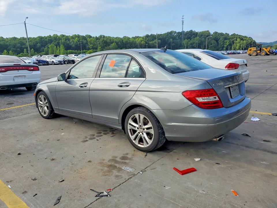 Продажа на аукционе авто 2013 Mercedes-benz C, vin: WDDGF8AB3DR244096, номер лота: 61531666