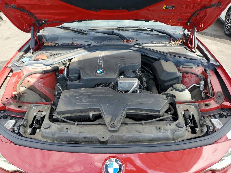 62111186 :رقم المزاد ، WBA8E5G52JNV02562 vin ، 2018 Bmw 320 مزاد بيع