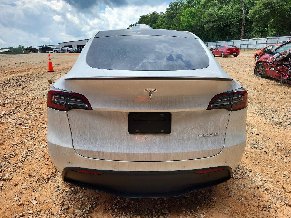 60568996 :رقم المزاد ، 5YJYGDEFXMF189444 vin ، 2021 Tesla Model Y مزاد بيع