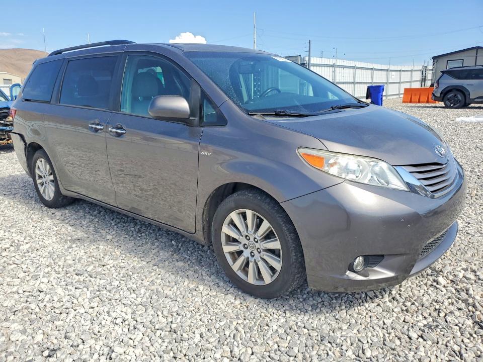 Aukcja sprzedaży 2017 Toyota Sienna, vin: 5TDDZ3DC1HS146767, numer aukcji: 61786516