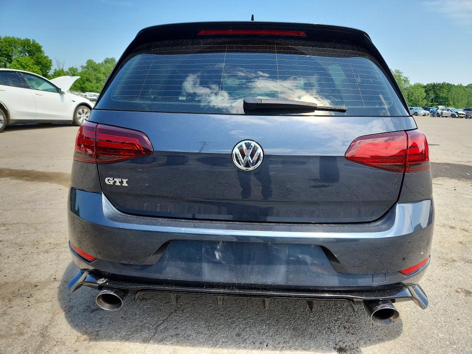 2018 Volkswagen Gti მანქანა იყიდება აუქციონზე, vin: 3VW547AU5JM289764, აუქციონის ნომერი: 61168466
