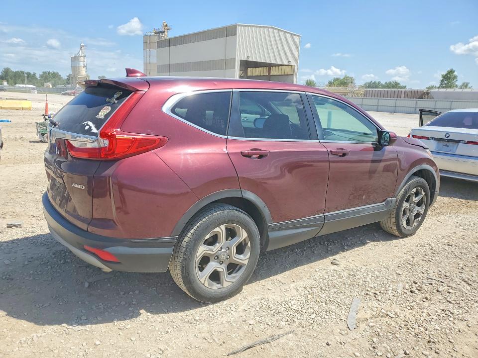 Продаж на аукціоні авто 2018 Honda Cr-v, vin: 7FARW2H87JE000144, номер лоту: 61611616
