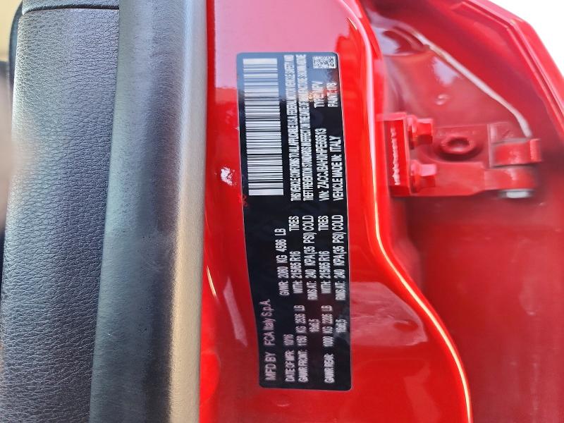 60424646 :رقم المزاد ، ZACCJBAH0HPE66513 vin ، 2017 Jeep Renegade مزاد بيع