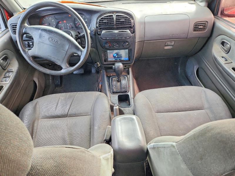 61912236 :رقم المزاد ، KNDJB723425148253 vin ، 2002 Kia Sportage مزاد بيع