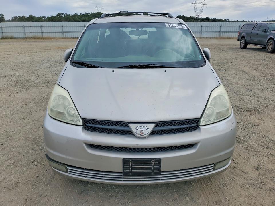 2004 Toyota Sienna მანქანა იყიდება აუქციონზე, vin: 5TDZA22CX4S068042, აუქციონის ნომერი: 61800306