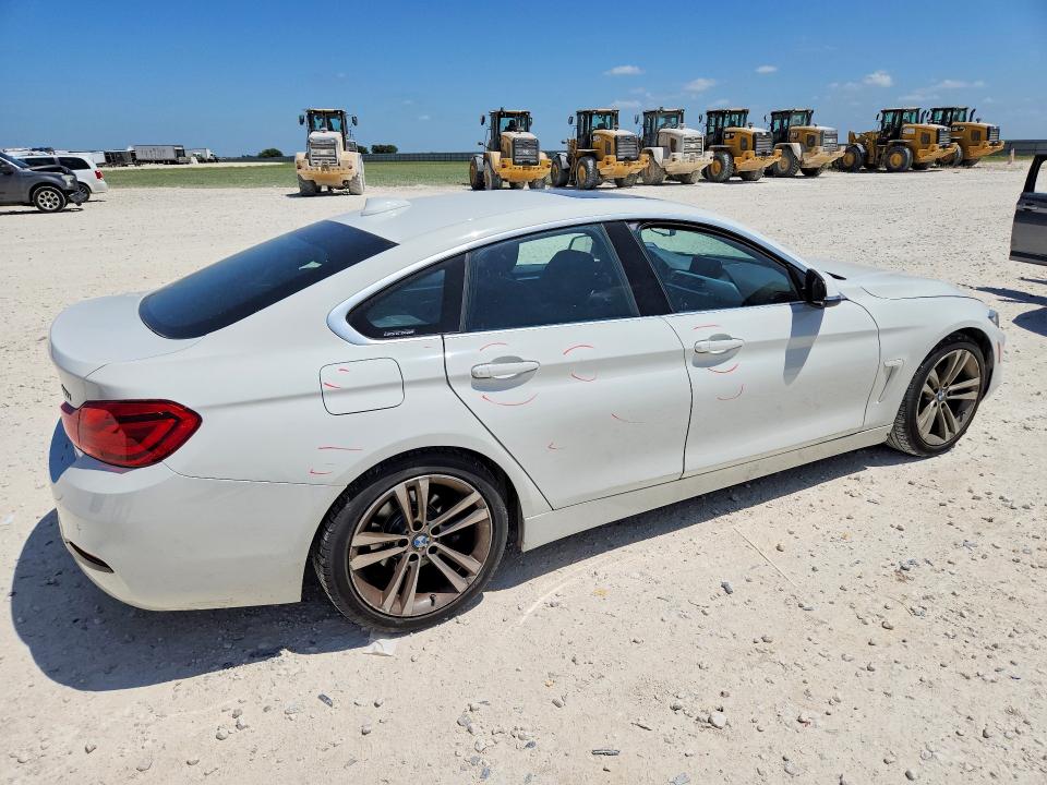 62347446 :رقم المزاد ، WBA4J1C54JBG76498 vin ، 2018 Bmw 430i مزاد بيع