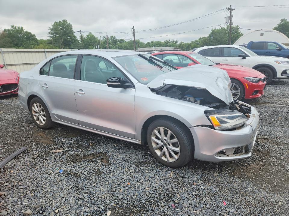 59301696 :رقم المزاد ، 3VWDP7AJ0DM362326 vin ، 2013 Volkswagen Jetta مزاد بيع