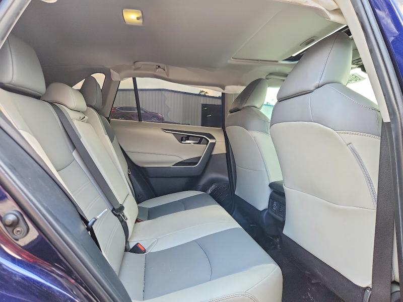 60426086 :رقم المزاد ، 2T3C1RFV3SW377440 vin ، 2025 Toyota Rav4 مزاد بيع
