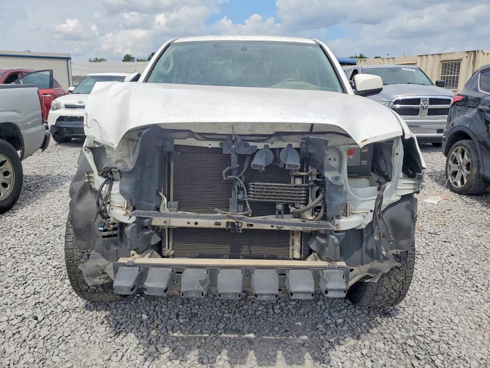 59169466 :رقم المزاد ، 5TFAZ5CN4GX007646 vin ، 2016 Toyota Tacoma مزاد بيع