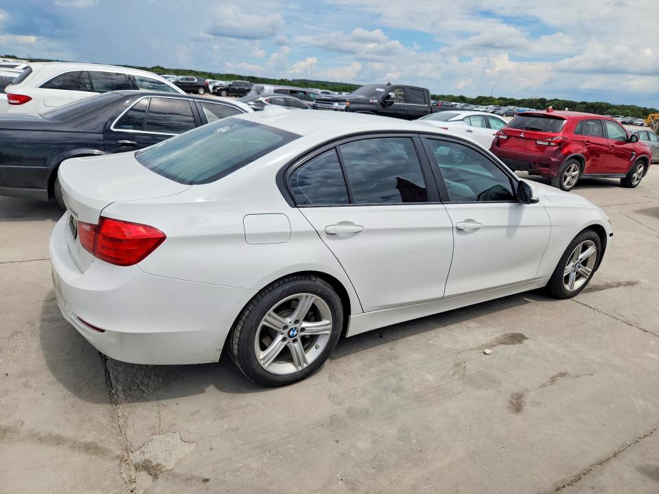 Aukcja sprzedaży 2015 Bmw 320, vin: WBA3B1C56FK135840, numer aukcji: 60705026