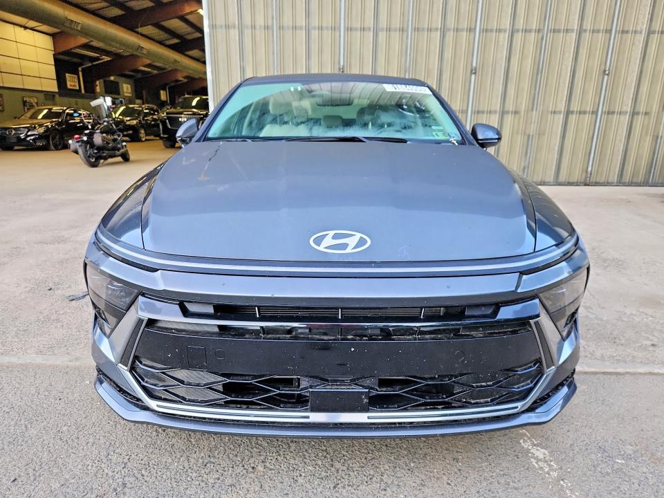 Продаж на аукціоні авто 2025 Hyundai Sonata, vin: KMHL64JA8SA500748, номер лоту: 61884996