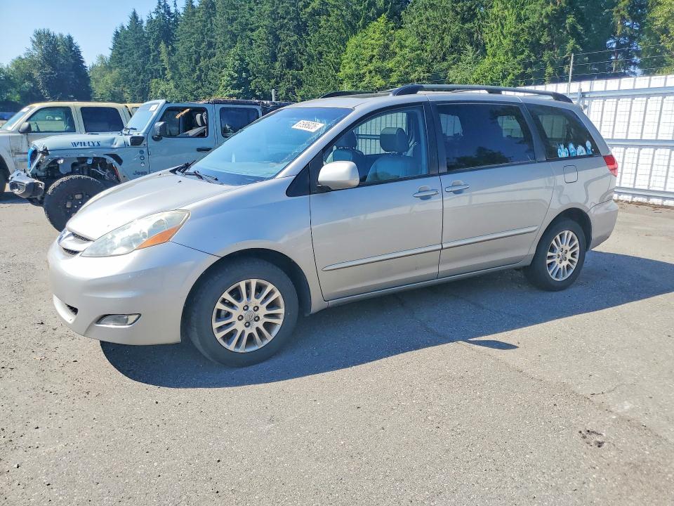 61995026 :رقم المزاد ، 5TDBK22C27S007108 vin ، 2007 Toyota Sienna مزاد بيع