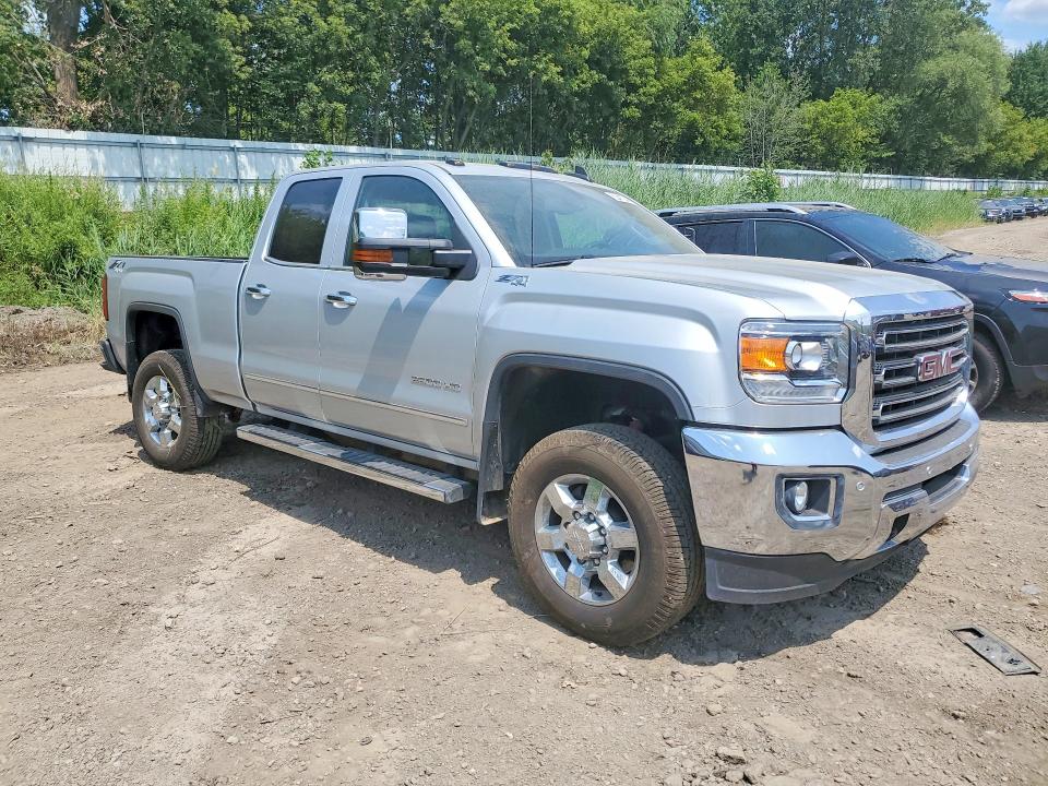 2015 Gmc Sierra მანქანა იყიდება აუქციონზე, vin: 1GT22ZEG1FZ547683, აუქციონის ნომერი: 62417346