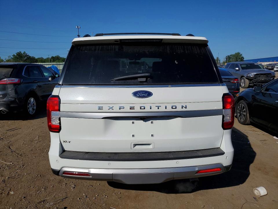 61948716 :رقم المزاد ، 1FMJU1JT9NEA09633 vin ، 2022 Ford Expedition مزاد بيع