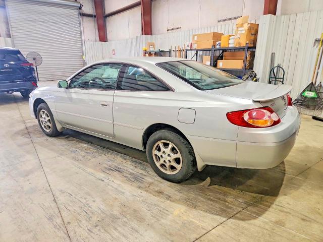 61264736 :رقم المزاد ، 2T1CE22P03C018531 vin ، 2003 Toyota Camry Solara مزاد بيع