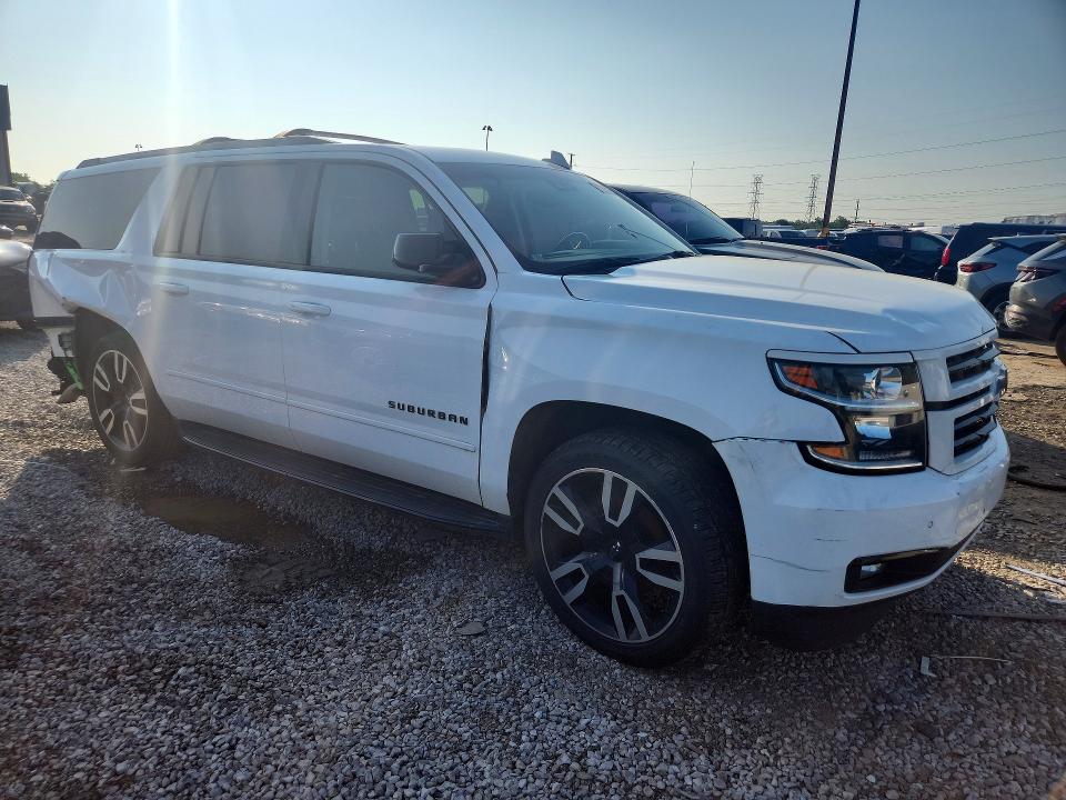 61715676 :رقم المزاد ، 1GNSKJKJ7KR147758 vin ، 2019 Chevrolet Suburban مزاد بيع