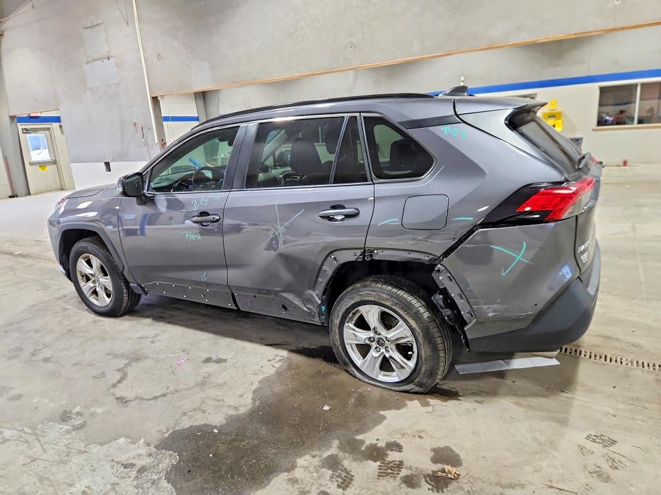 2021 Toyota Rav4 მანქანა იყიდება აუქციონზე, vin: 2T3W1RFV7MC168560, აუქციონის ნომერი: 61867166