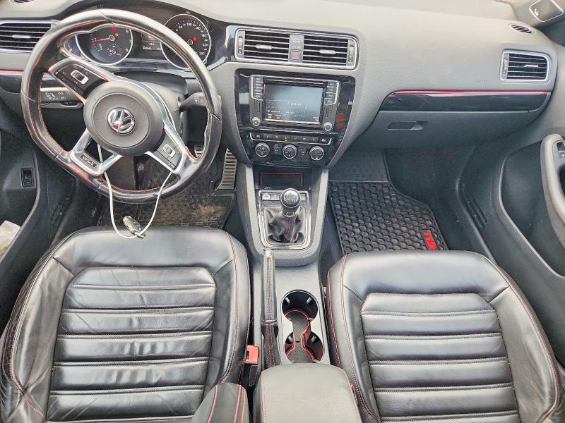 58035796 :رقم المزاد ، 3VW5T7AJ6HM333158 vin ، 2017 Volkswagen Jetta مزاد بيع
