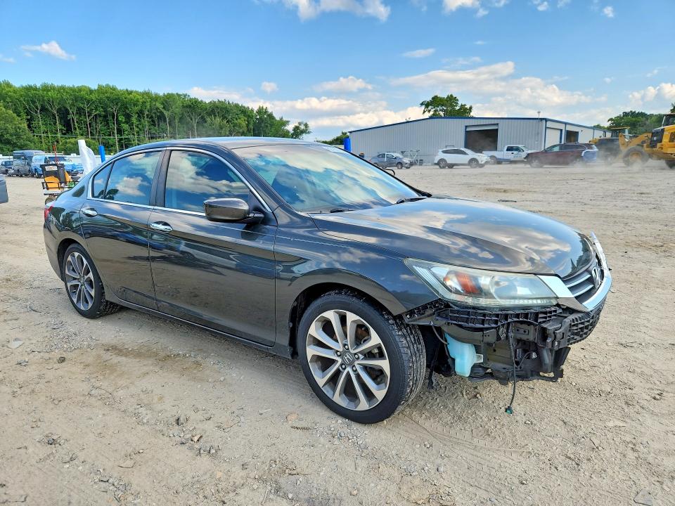 2013 Honda Accord მანქანა იყიდება აუქციონზე, vin: 1HGCR2F53DA237715, აუქციონის ნომერი: 63162196