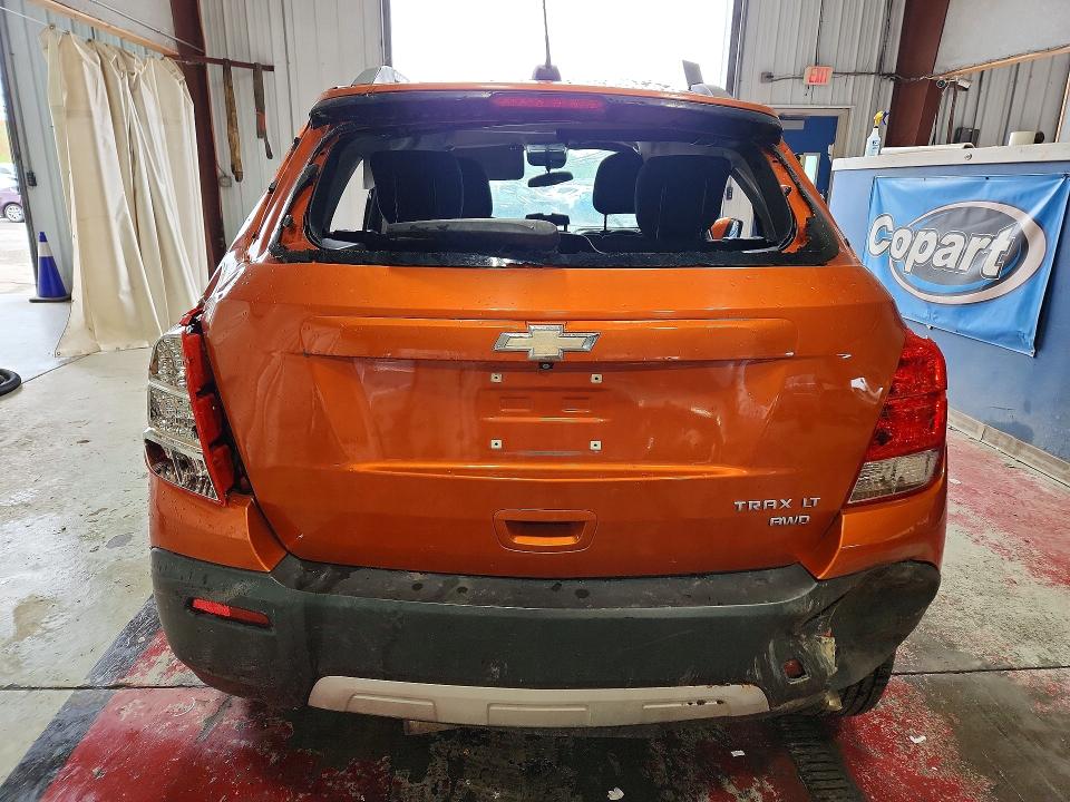 2015 Chevrolet Trax მანქანა იყიდება აუქციონზე, vin: KL7CJRSB2FB234762, აუქციონის ნომერი: 62810386