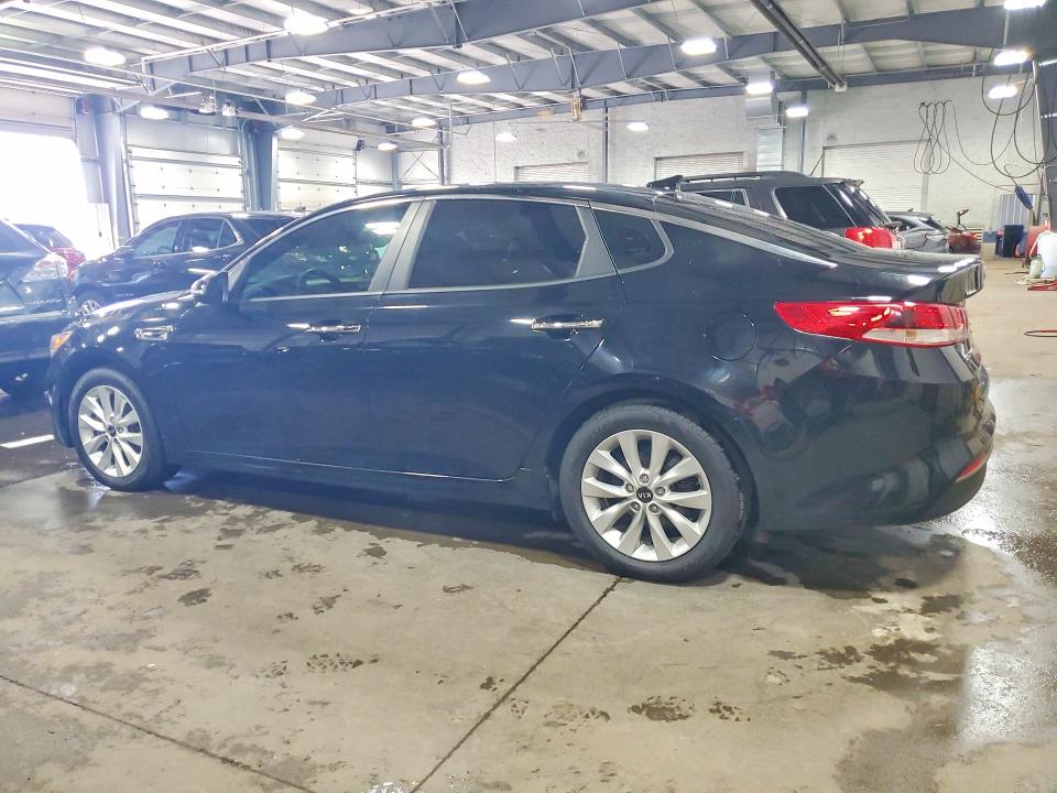 Продаж на аукціоні авто 2017 Kia Optima, vin: 5XXGT4L39HG141517, номер лоту: 59709086