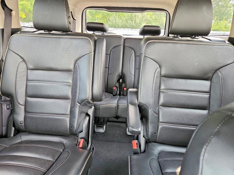 61704736 :رقم المزاد ، 1GKKNXLS8HZ281122 vin ، 2017 Gmc Acadia مزاد بيع