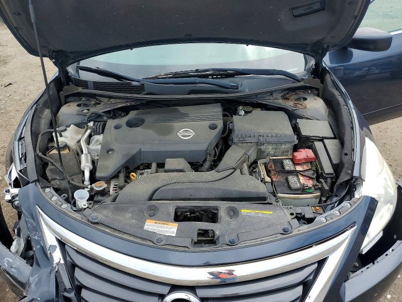 2015 Nissan Altima მანქანა იყიდება აუქციონზე, vin: 1N4AL3AP9FC266624, აუქციონის ნომერი: 60417566