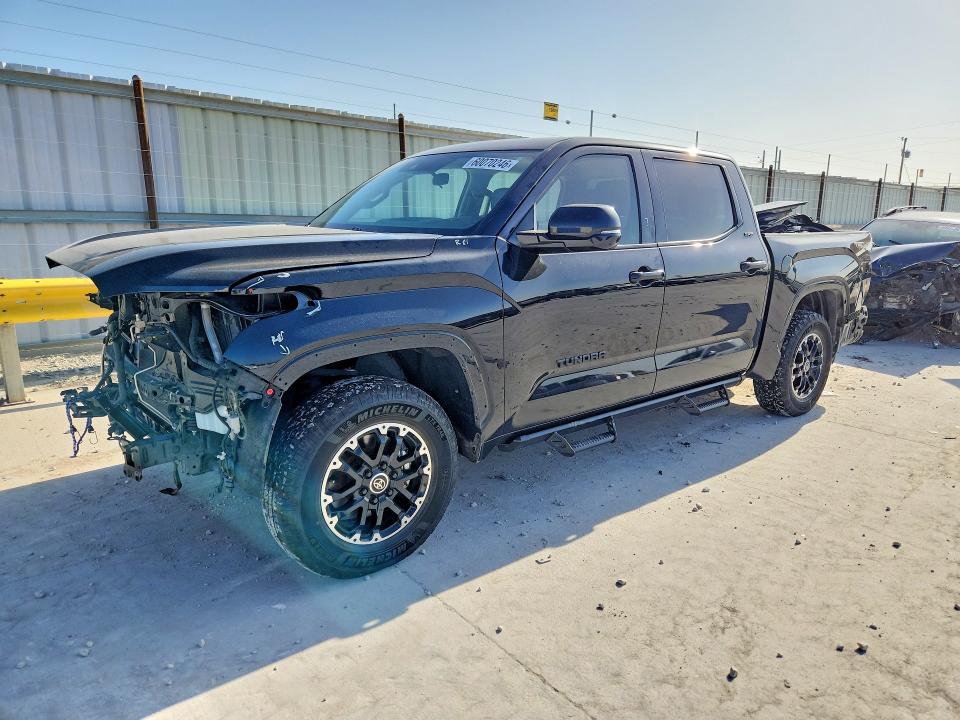 60070246 :رقم المزاد ، 5TFLA5ABXRX034569 vin ، 2024 Toyota Tundra مزاد بيع