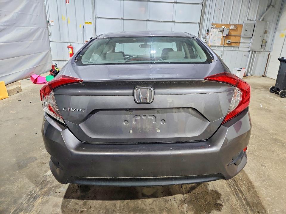Продаж на аукціоні авто 2018 Honda Civic, vin: 19XFC2F51JE029838, номер лоту: 59365416