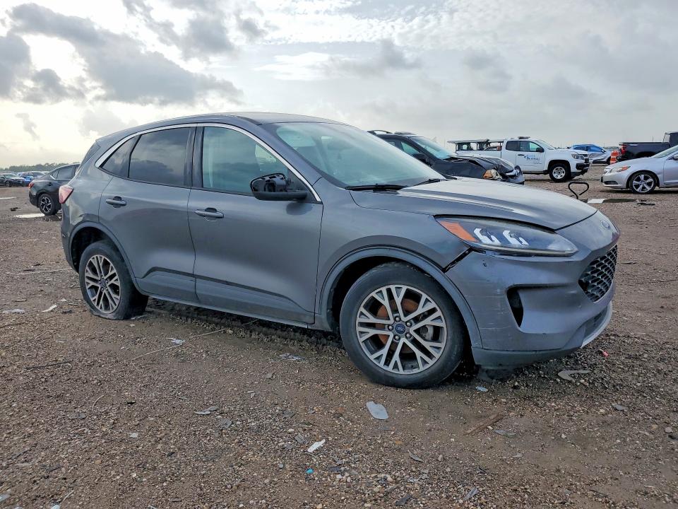 61279386 :رقم المزاد ، 1FMCU9H95NUA72753 vin ، 2022 Ford Escape مزاد بيع